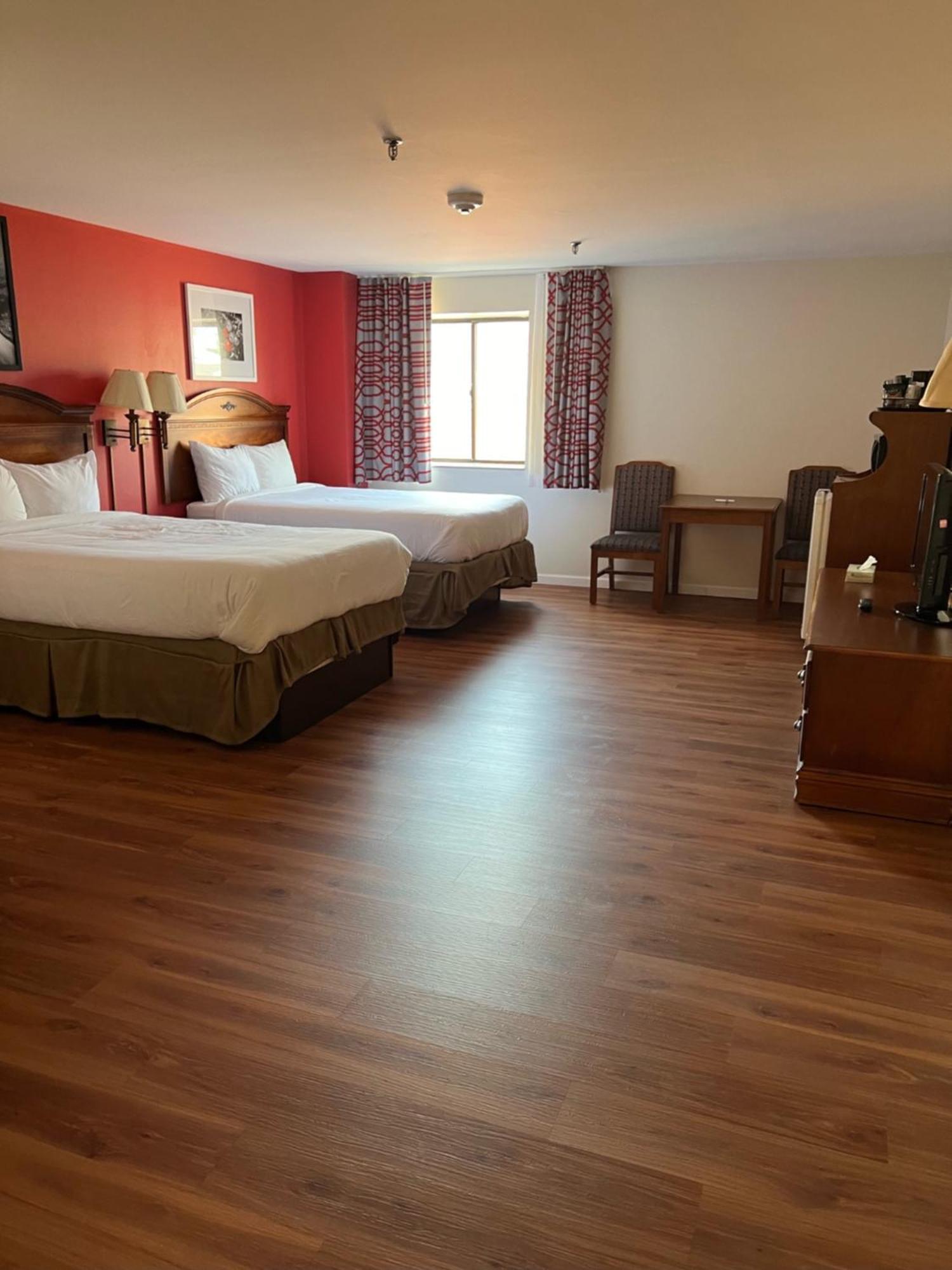 Pottsville Hotel ภายนอก รูปภาพ